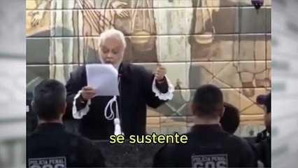 Réu por feminicídio ameaça familiares e promotor e é expulso do júri