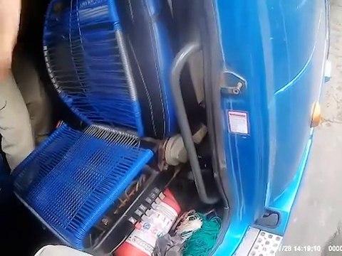 PRF flagra caminhoneiros bolivianos bêbados e na contramão na BR-277