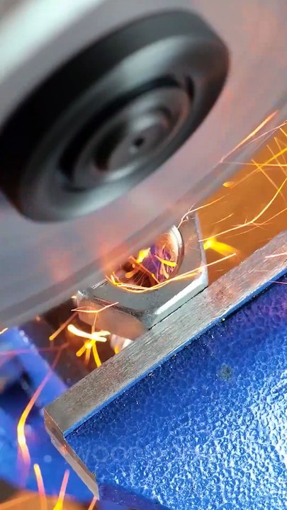 DIY Home Repairs That Save You Big Bucks! 💰🛠️