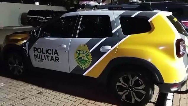 PM encontra crianças sozinhas na praça e mãe é levada à delegacia por abandono de incapaz