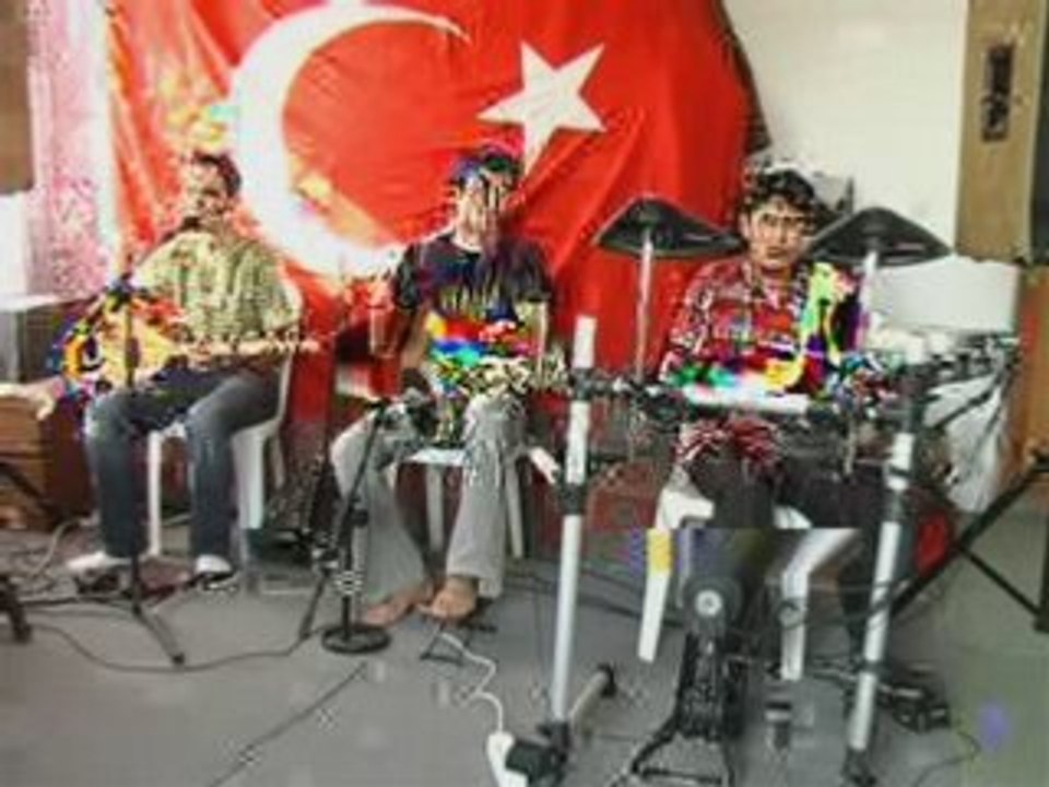 ÜMİT VE TAYFASI(ELİFİM)