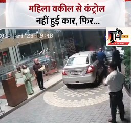 Bareilly: While backing into Hotel Ramada, a car went out of control and broke the main gate and entered the hotel