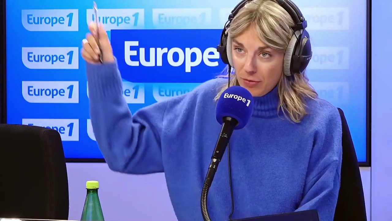 Droits de douane : François Bayrou dans une colère froide, Emmanuel Macron bien silencieux