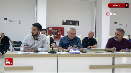 AK Parti ve MHP’den destek alan CHP’li başkan gözyaşlarını tutamadı