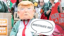 Protesta contro la visita di Trump al campo da golf in Scozia