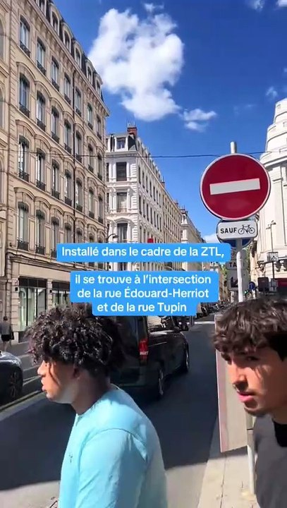 Un sens-interdit de la ZTL sur la Presqu'île de Lyon pas respecté