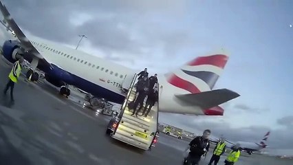 Murderer Thomas Dures gets arrested as he touches down in the UK after 18 months on the run