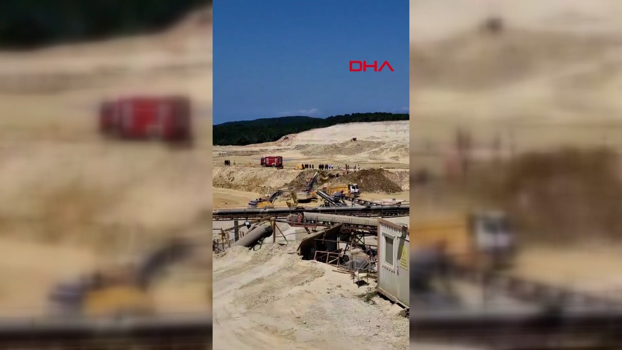 Çatalca'da kum ocağında göçük; 2 işçi balçık içinde kaldı