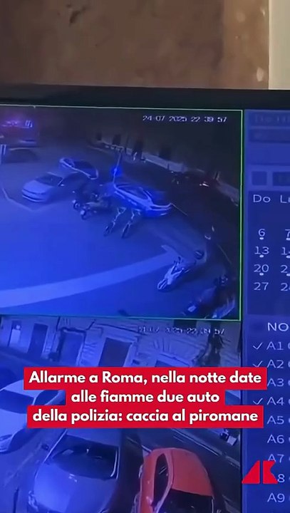 Allarme a Roma, nella notte date alle fiamme due auto della polizia: caccia al piromane