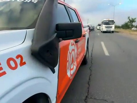VIDEO | Volcadura de camión de transporte deja 10 lesionados en Salinas Victoria