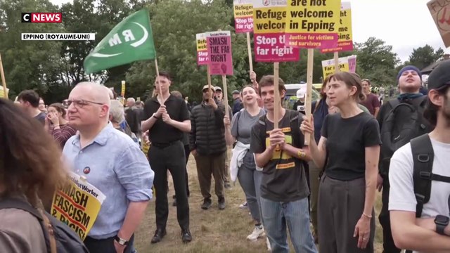 Immigration : à Epping, au nord de Londres, les tensions restent vives