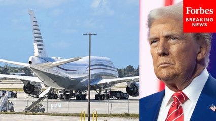 Trump Said Gifted Qatari Jet Was ‘Free’—But Renovation Cost Could Reportedly Near $1 Billion