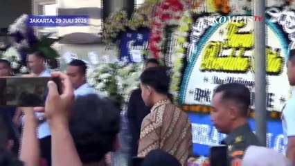 Momen Wapres Gibran dan Menko Airlangga Melayat ke Rumah Duka Kwik Kian Gie