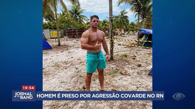 Homem agride mulher com 60 socos dentro de elevador em Natal