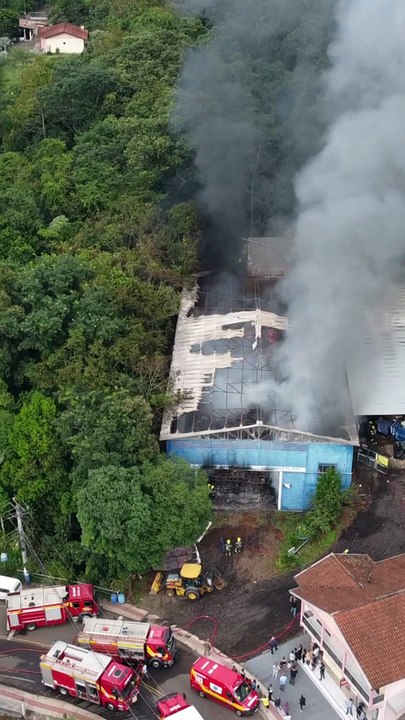 Superviza cede barracão para a Vale Samba