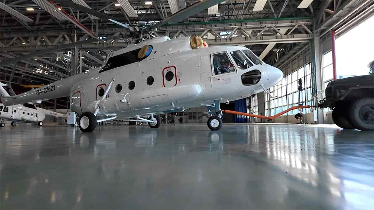 영상: 새로운 Mi-8MTV-1 헬리콥터, 외딴 지역 운항 위해 러시아 항공사에 인도