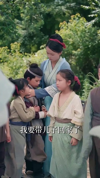 抖音新剧上线#杨珊子 - 穿成草包被祸害的一家人有救了 (上)─影片 Dailymotion