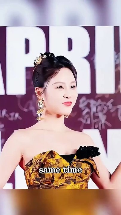 The first thing she did after being reborn was kiss the man she hated   #chinese #cdramalover #cdrama #reel #movies #chinesedrama #shorts #moviereview