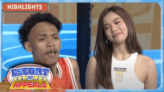 Jackie, maraming kaagaw kay escort Onyok | It's Showtime | Escort Of Appeals
