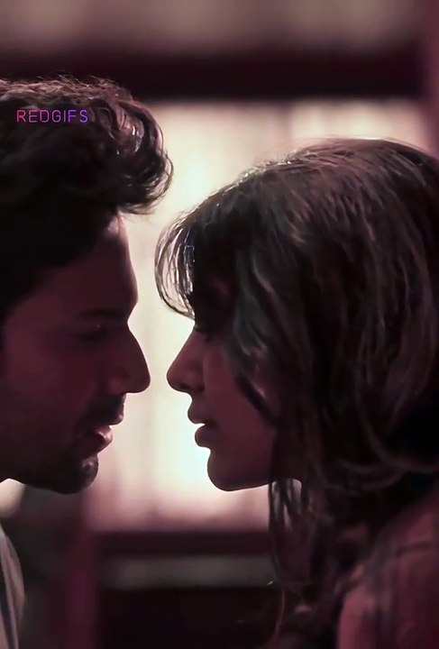 Hot kissing scene