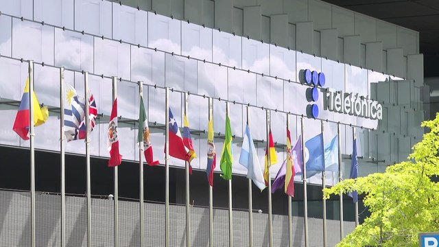 Telefónica pierde 1.355 millones hasta junio por ventas en Hispam