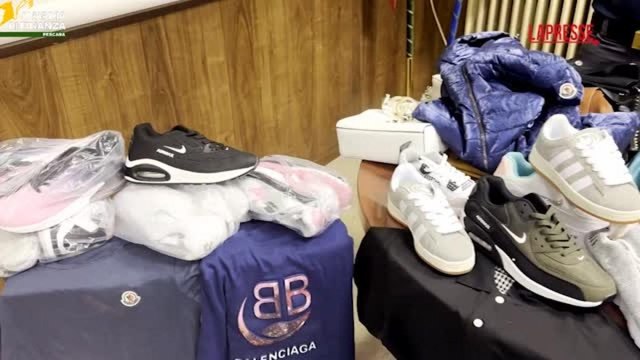 A Pescara la guardia di finanza sequestra falsi di noti brand di abbigliamento