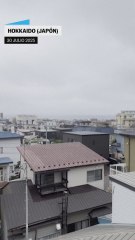 Las alarmas avisan a la población japonesa de la alerta por un tsunami