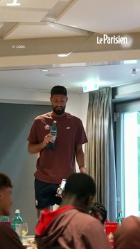 Fous rires pour le bizutage d’Olivier Giroud sur « Aïcha »