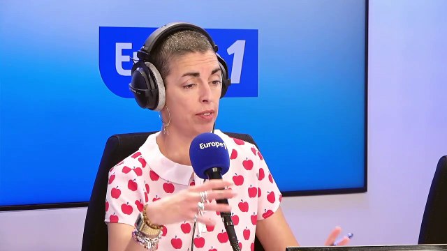 Marseille - Une voiture de police heurtée violemment par un véhicule : les policiers blessés sont ensuite visés par des jets de projectiles