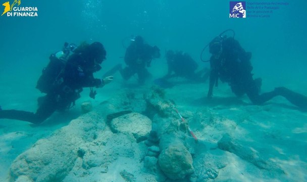 Bari - Cannoni d'epoca recuperati nei fondali marini (30.07.25)