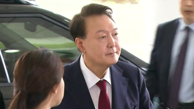 김건희 특검, '소환 불응' 윤석열 전 대통령 체포 영장 청구 / YTN