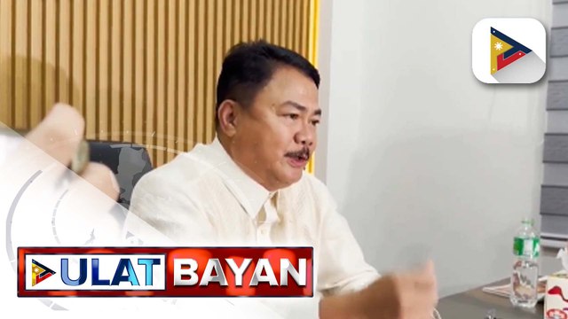 Kongresistang naaktuhang nanonood ng video ng sabong habang nagsesesyon ang Kamara noong Lunes, lumantad na