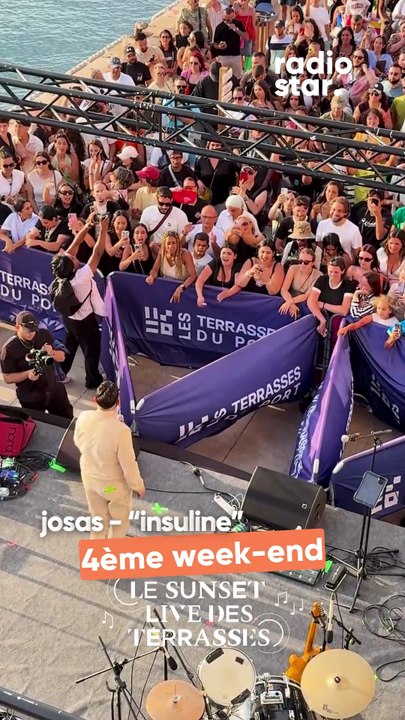 Josas interprète “insuline” sur la scène des Sunset Live des Terrasses #josas #sunsetlive #concert #live