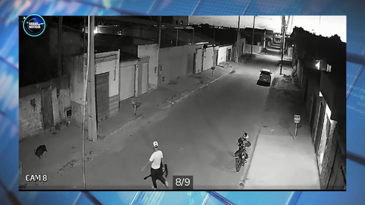 Veja o momento que bebê de um ano morre atropelado; motorista fugiu sem prestar socorro