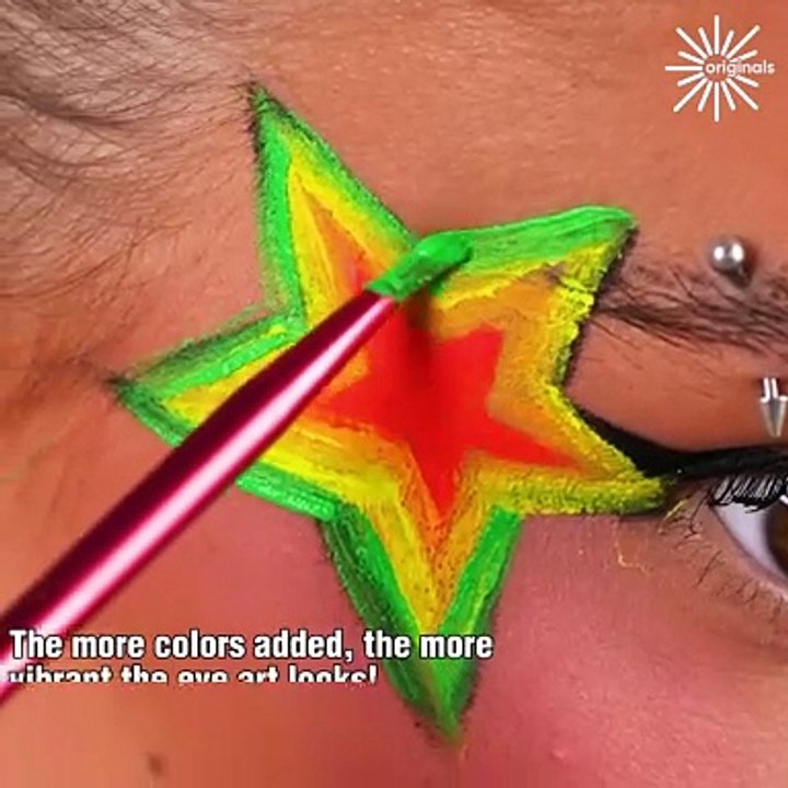 When the lights go down, UV makeup comes to life! 💄✨