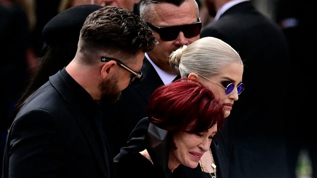 Multitudinario cortejo fúnebre para despedir a Ozzy Osbourne en Birmingham