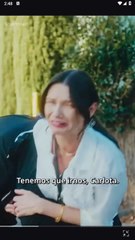 Cayendo Por Su Guardaespaldas Es