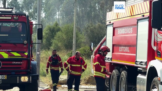 Coluna de fumo dos incêndios em Portugal visível do Espaço. Mais de 3500 bombeiros em ação