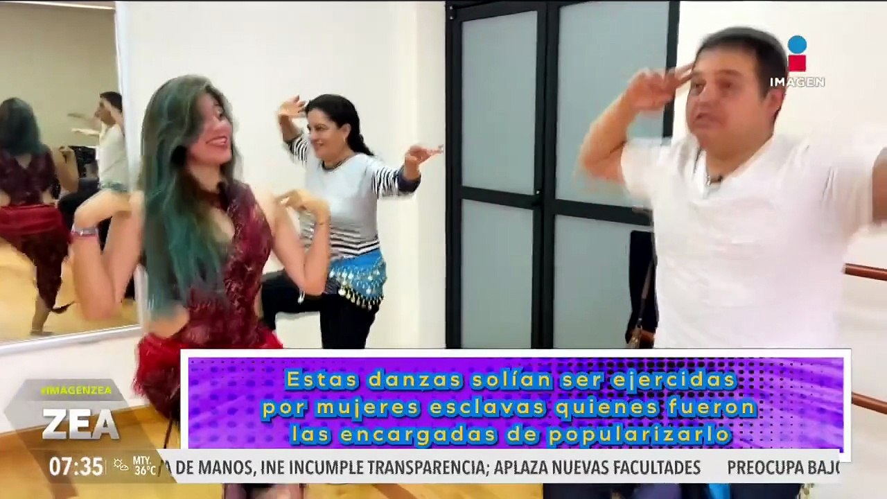 Atalo Mata aprendió a mover la cadera en una clase de danza árabe
