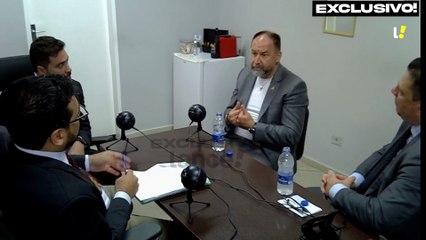 "NADA SE FAZ NO FUTEBOL SEM INTERMEDIÁRIO", confessa Augusto Melo