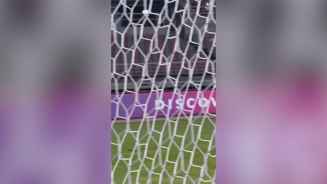 Lamine Yamal STUNS Barça Training with Rashford-Style Celebration