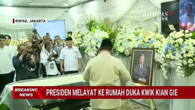 Detik-Detik Presiden Prabowo Melayat Kwik Kian Gie di Rumah Duka RSPAD