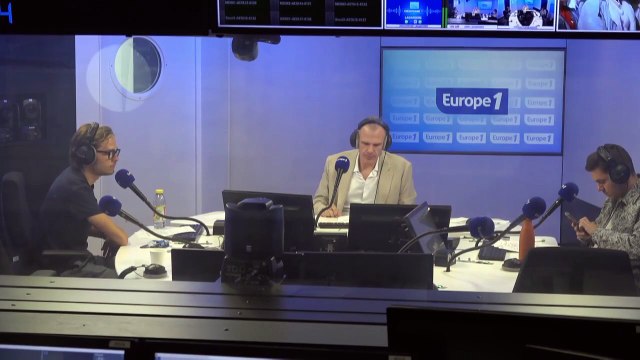 EXTRAIT - La compagnie aérienne Ryanair annonce stopper ses opérations avec trois aéroports français