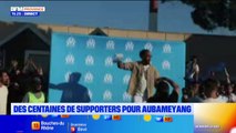 Grosse ambiance pour l'arrivée d'Aubameyang à l'aéroport !