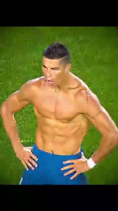 Messi's reaction to Ronaldo's goal ☠️ #cristiano #football #messi #ronaldo #cr7 #edit