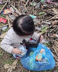 “Small Hungry Child Collects Trash for Food & Money 😢 | Heartbreaking Struggle for Survival”