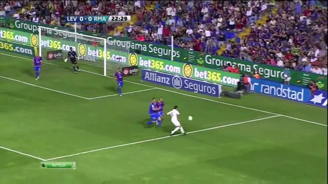 18/9/2011 Levante U.D.- Real Madrid (1-0) Liga