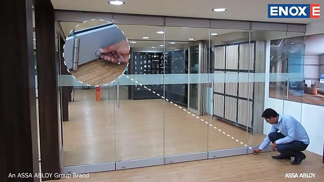 Glass Center Sliding Folding System EGSLDF 601