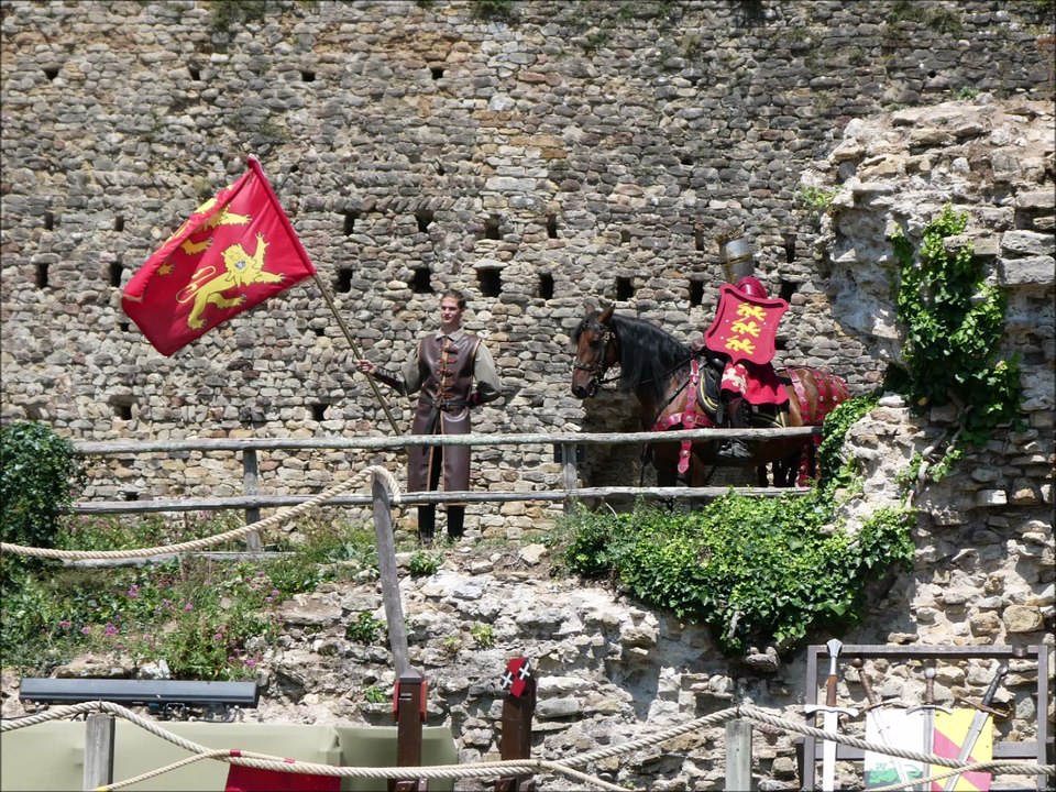 Animations au chateau de Talmont (Vendée)
