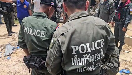 เปิดคลิป! EOD ตรวจหลุมกระสุนปืนใหญ่ตก 24 จุด ไม่ทำงาน 4 จุด อำเภอน้ำยืน จ.อุบลฯ